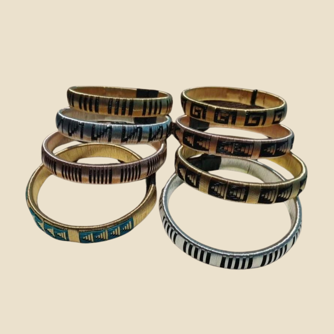 Colombian Hands No.004