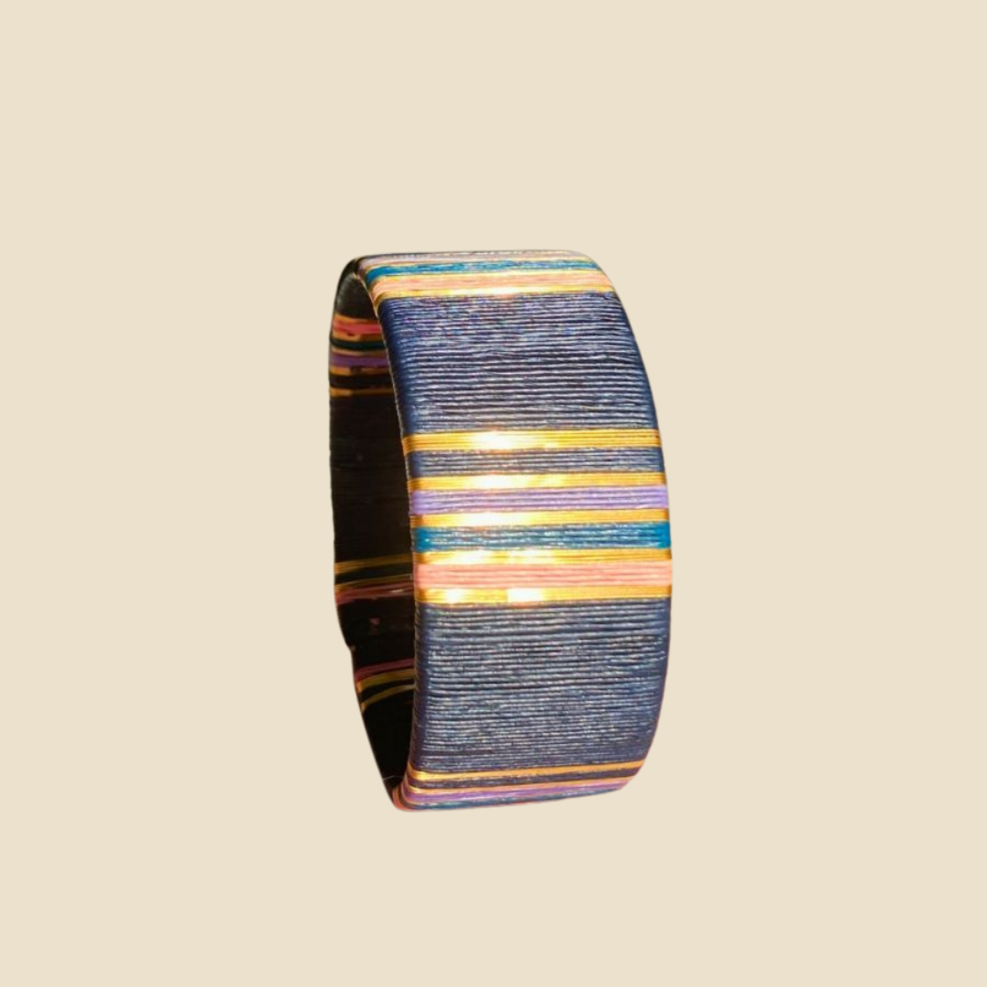 Colombian Hands No.005